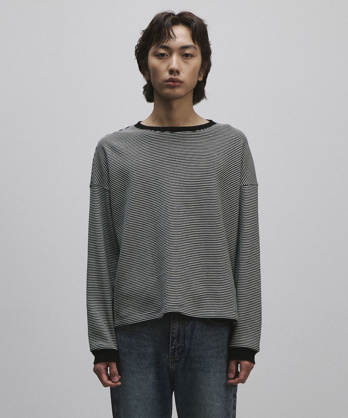 롤링스튜디오(ROLLINGSTUDIOS) DROP SHOULDER COTTON STRIPED T-SHIRT BLACK