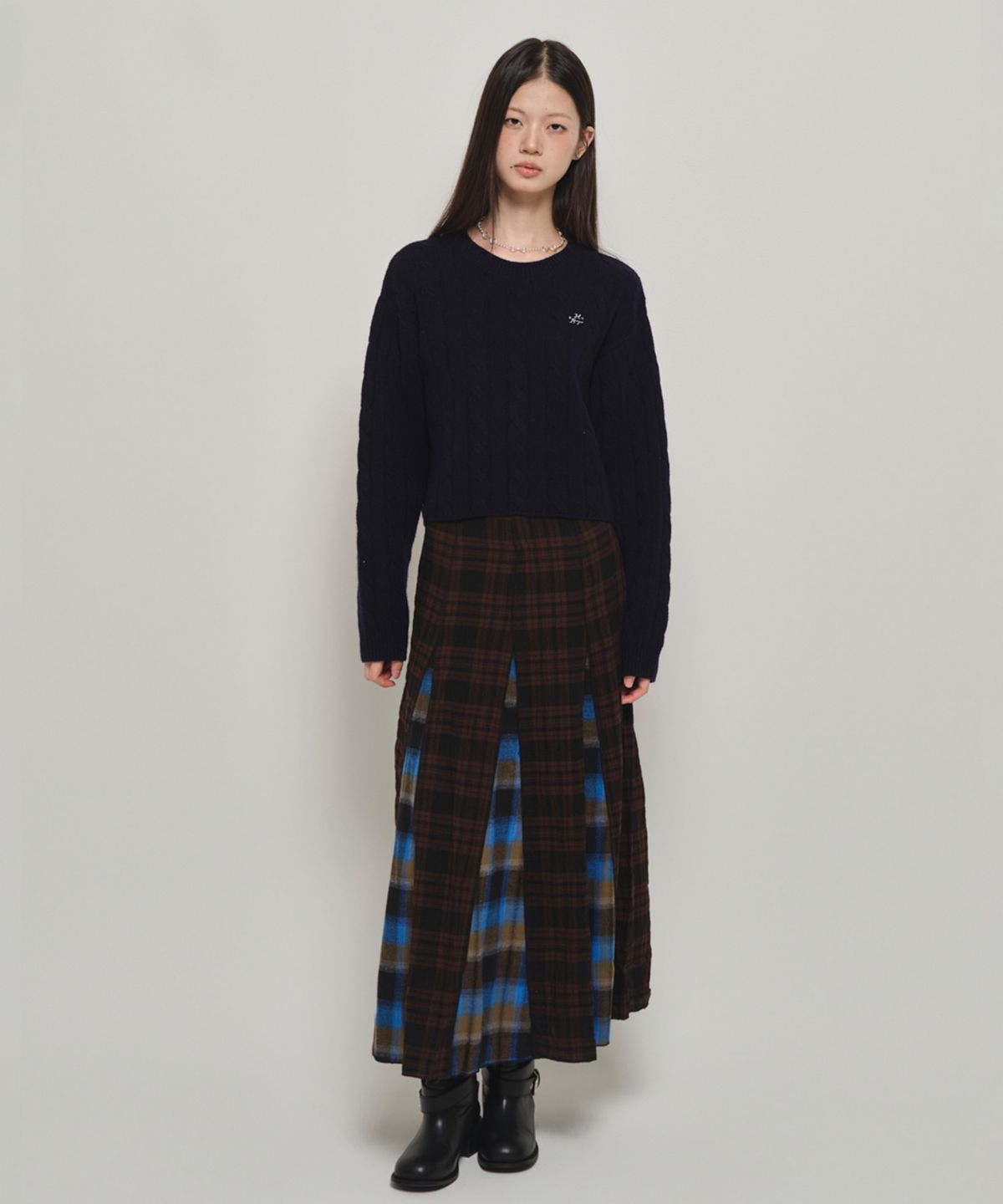 홈바디띵즈(HOMEBODY THINGS) HBT CHECK PATTERN FLARE SKIRT (BROWN-BLUE)