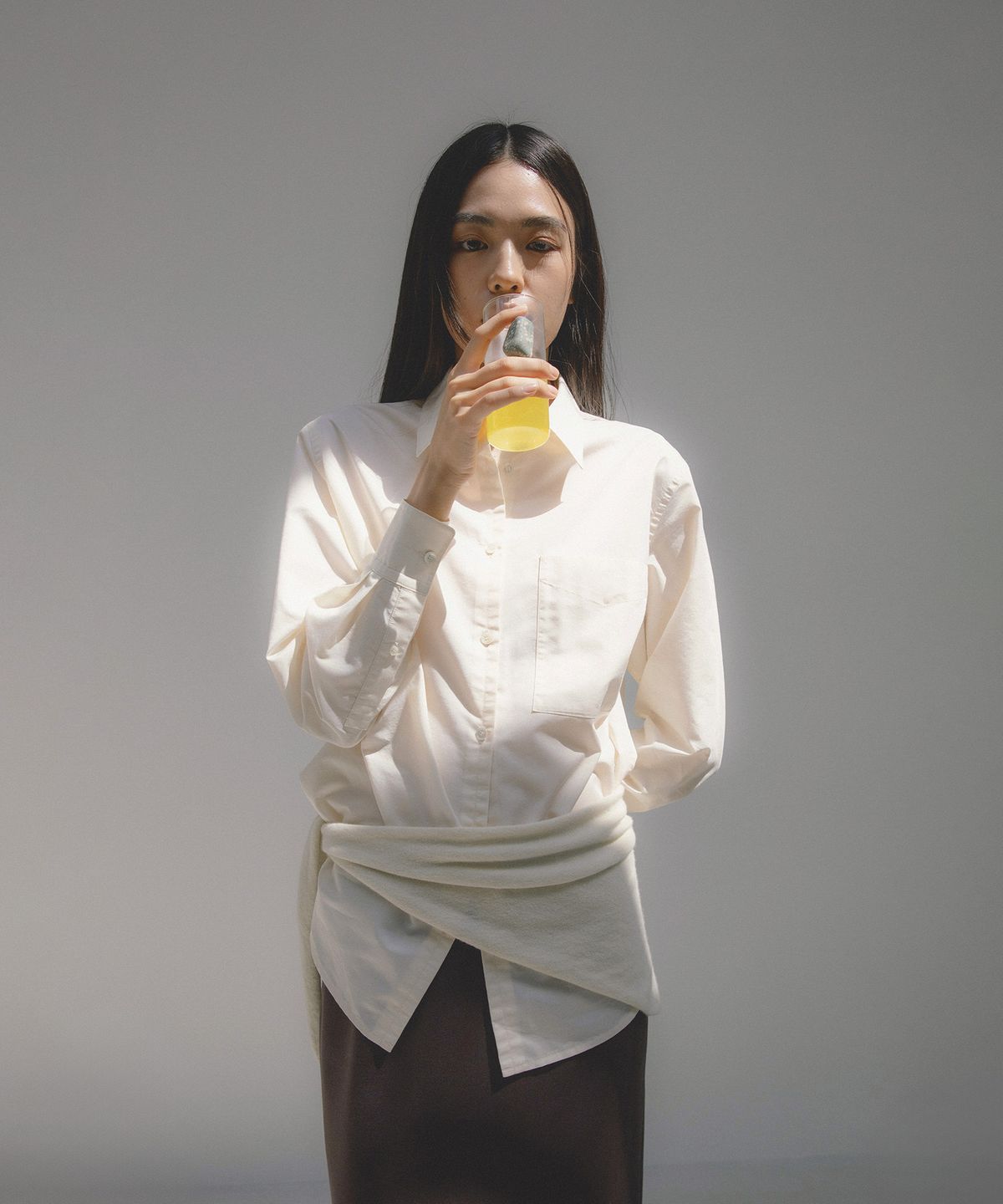 어나더오피스 우먼(ANOTHER OFFICE WOMEN) w. Tourist Shirt (Milk)
