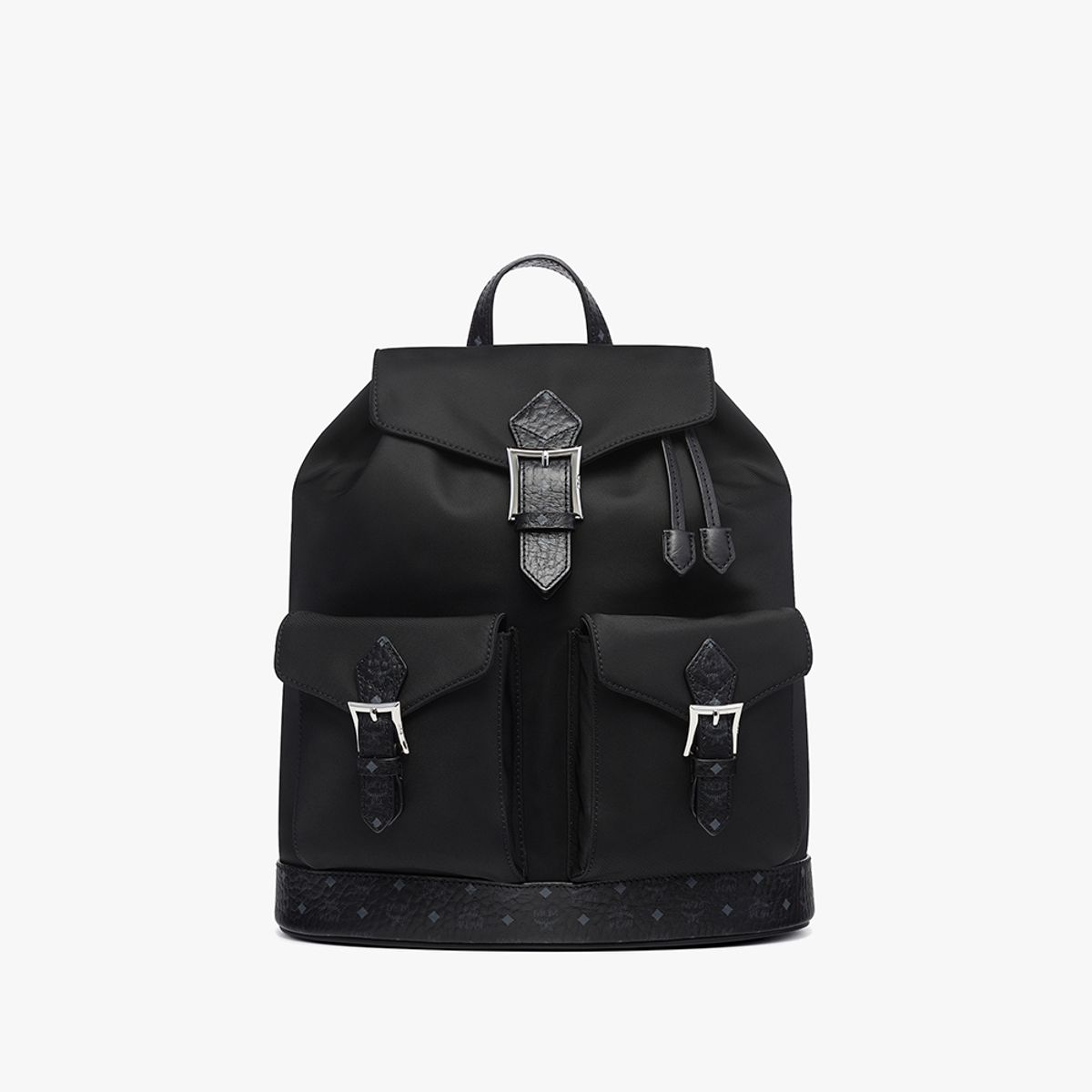 엠씨엠(MCM) Aren ECONYL®과 가죽 드로우스트링 백팩 MWKFATA04BK
