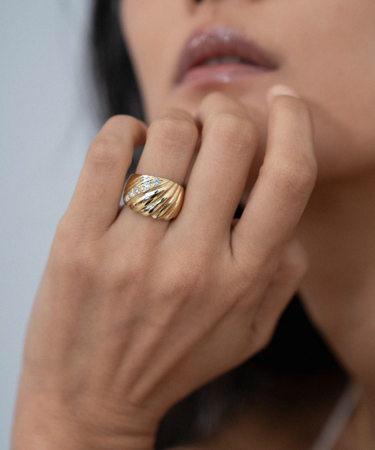 제이누이(JNUI) 멜로디 라인 링 14k gold plated