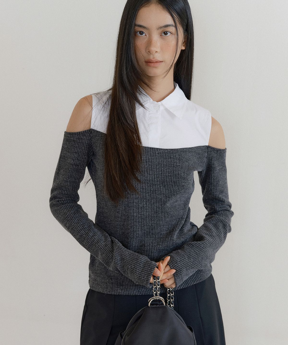 루시르주(LUCIR ZU) F/W Off-Shoulder Shirt Top (charcoal)