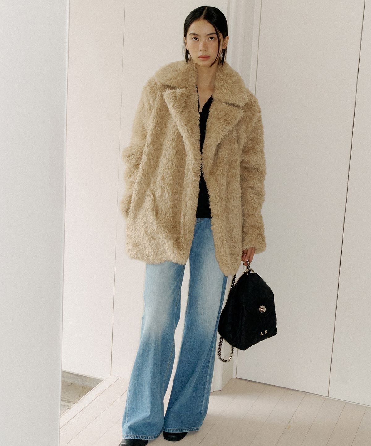 루시르주(LUCIR ZU) fluffy fur Half Jacket (beige)