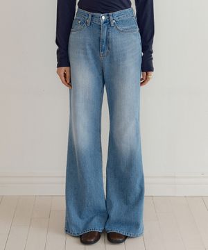 Wide Bootcut Jeans (blue)