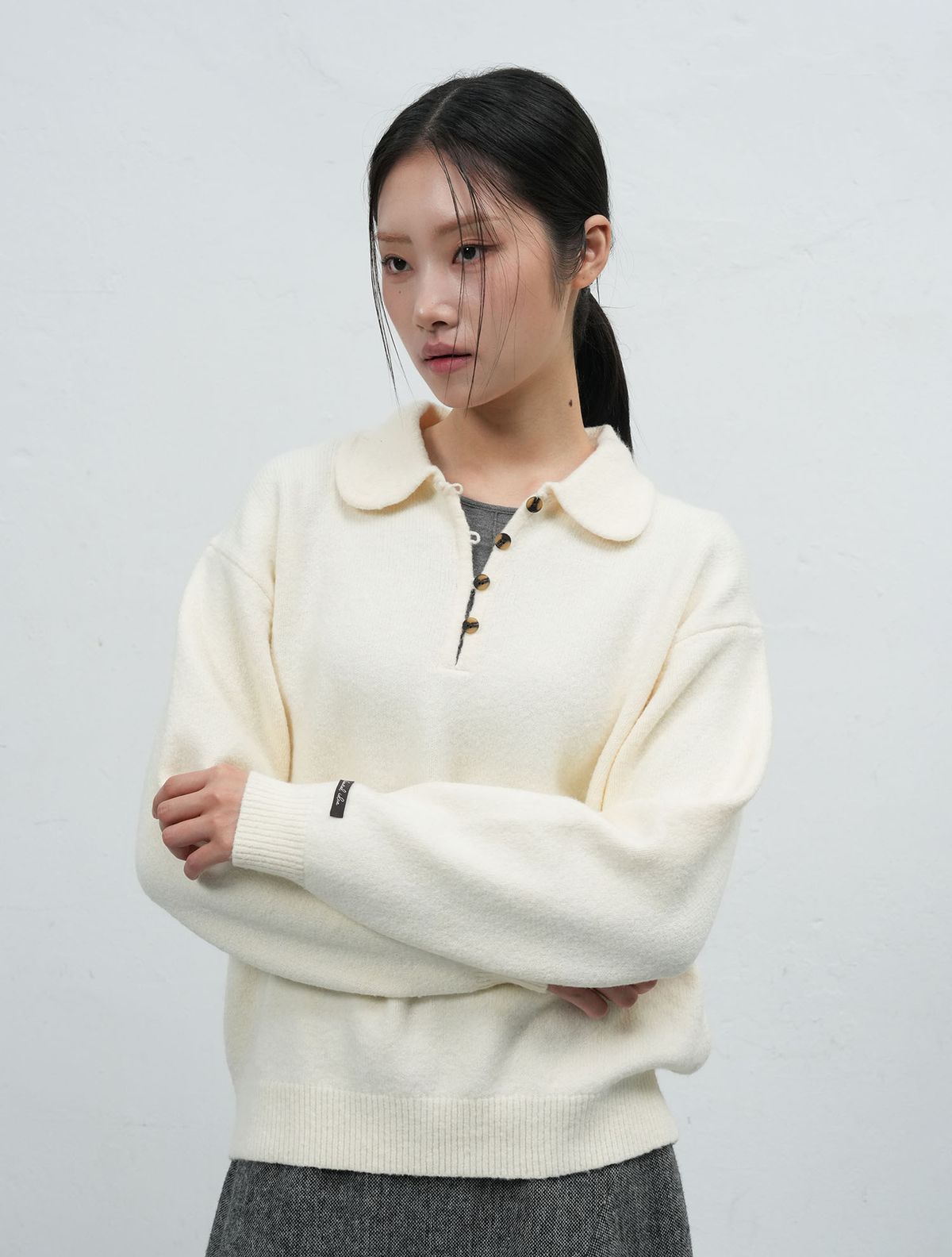 제너럴아이디어(GENERALIDEA) 루즈핏 라운드 카라 풀오버 [IVORY] / WBE4L05535