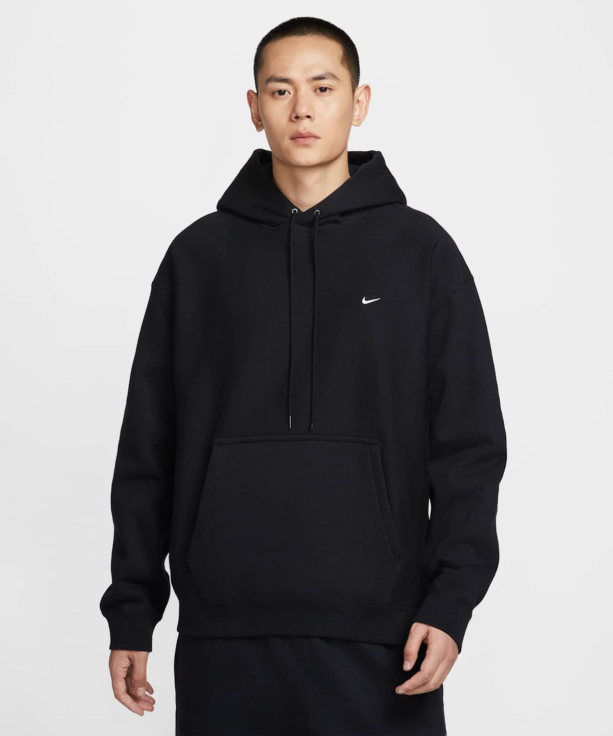 나이키(NIKE) 솔로 스우시 풀오버 후디 M - 블랙:화이트 / HV1083-010