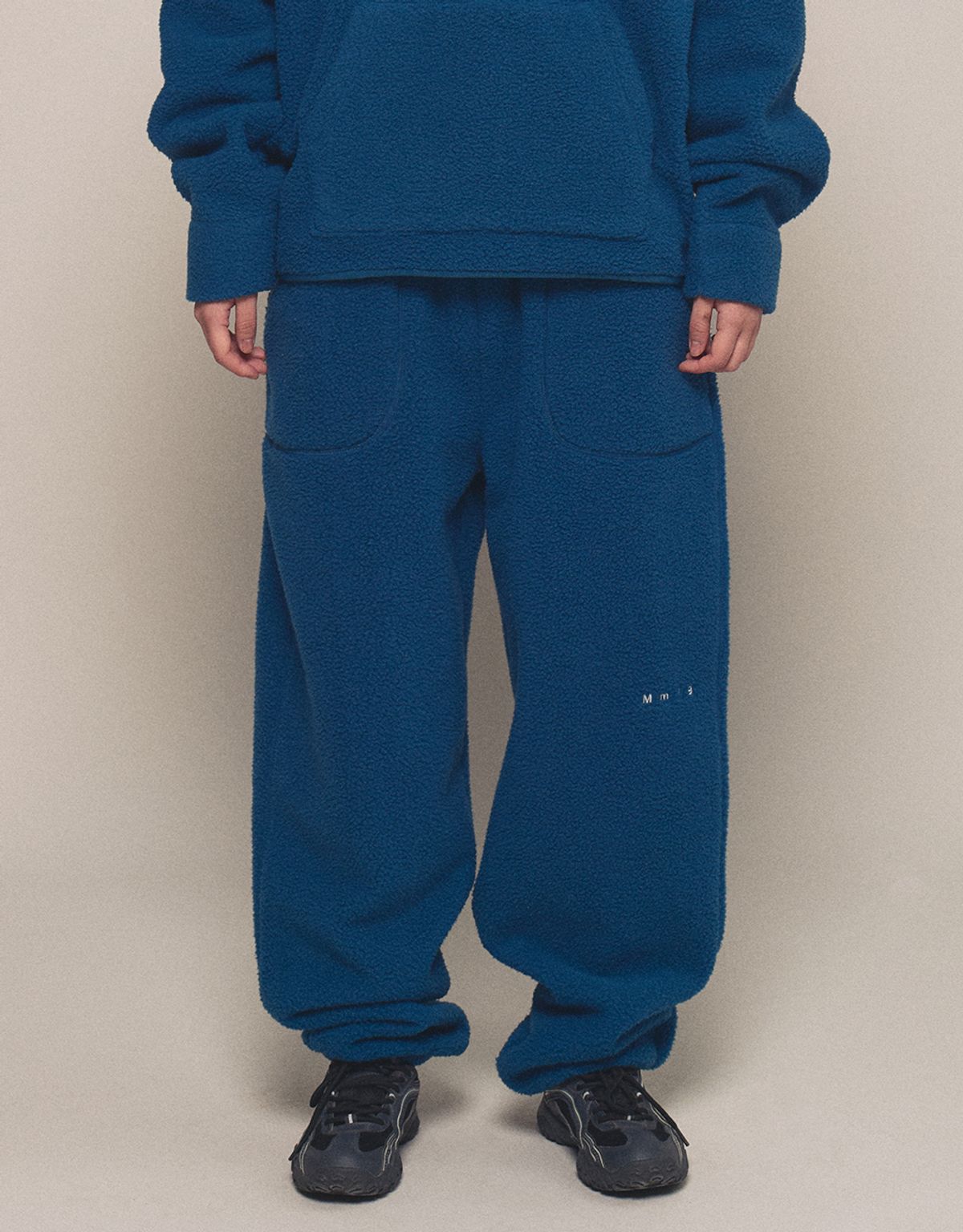 엠엠엘지(MMLG) [Mmlg] BETWEEN FLEECE PANTS (DEEP TURQUOISE)