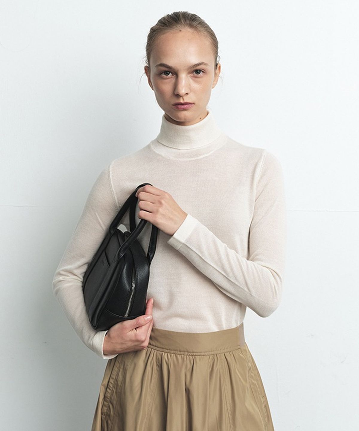 셀렙샵에디션(CELEBSHOP EDITION) FW 소모캐시미어100 터틀 풀오버