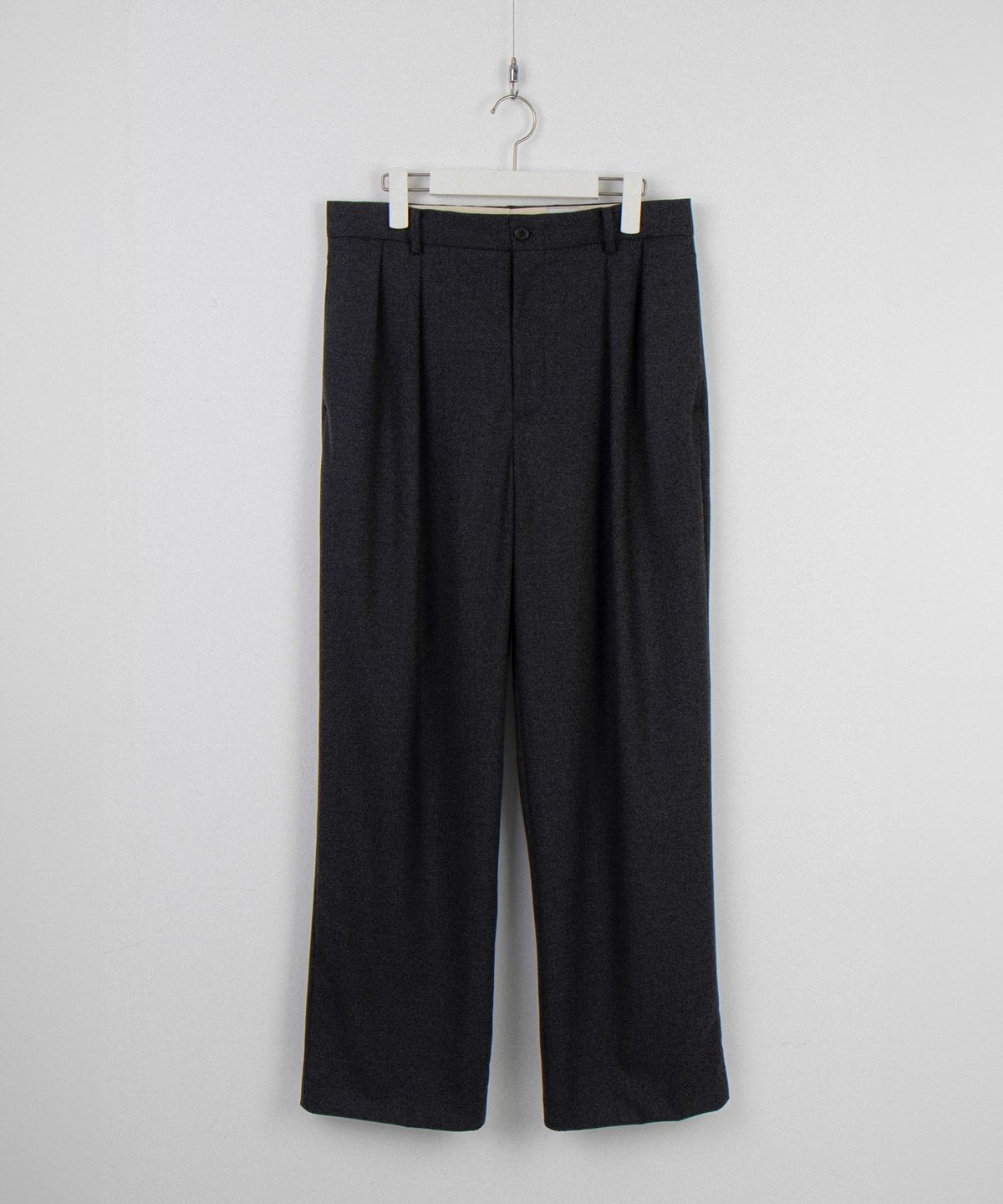 와기(WHAGI) Flannel Wool Pritzker Pants (Charcoal)