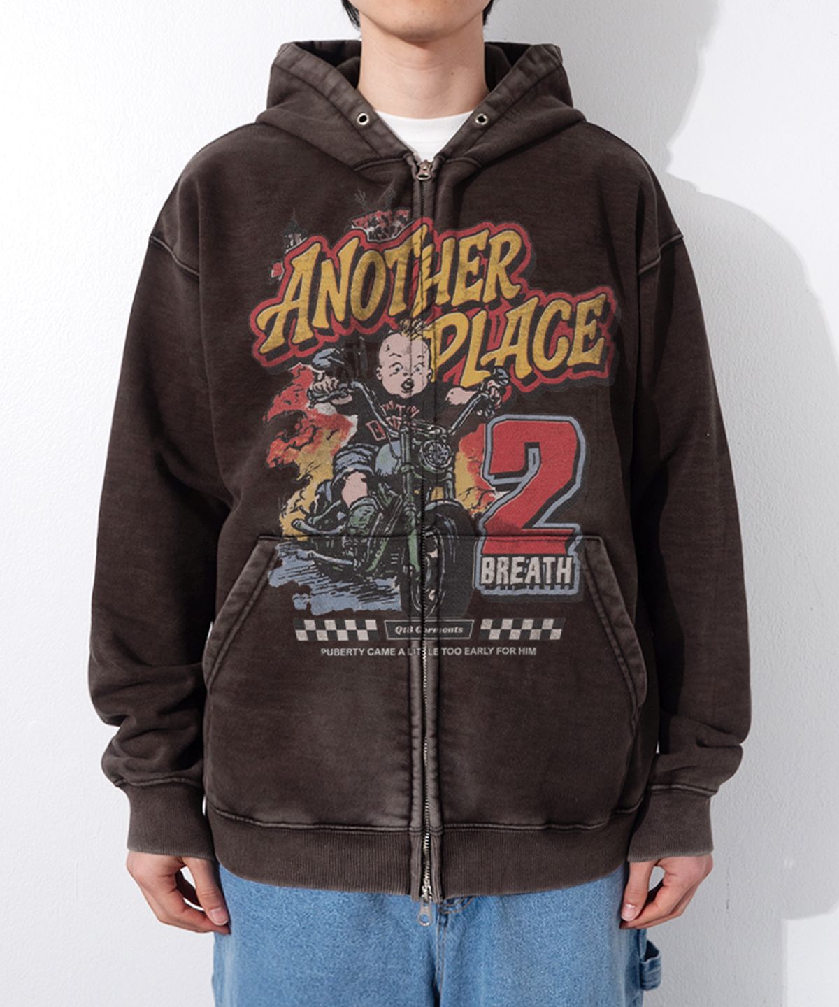큐티에잇 가먼츠(QT8 GARMENTS) RG Another Place Washed Zip-up Hoodie (Black)