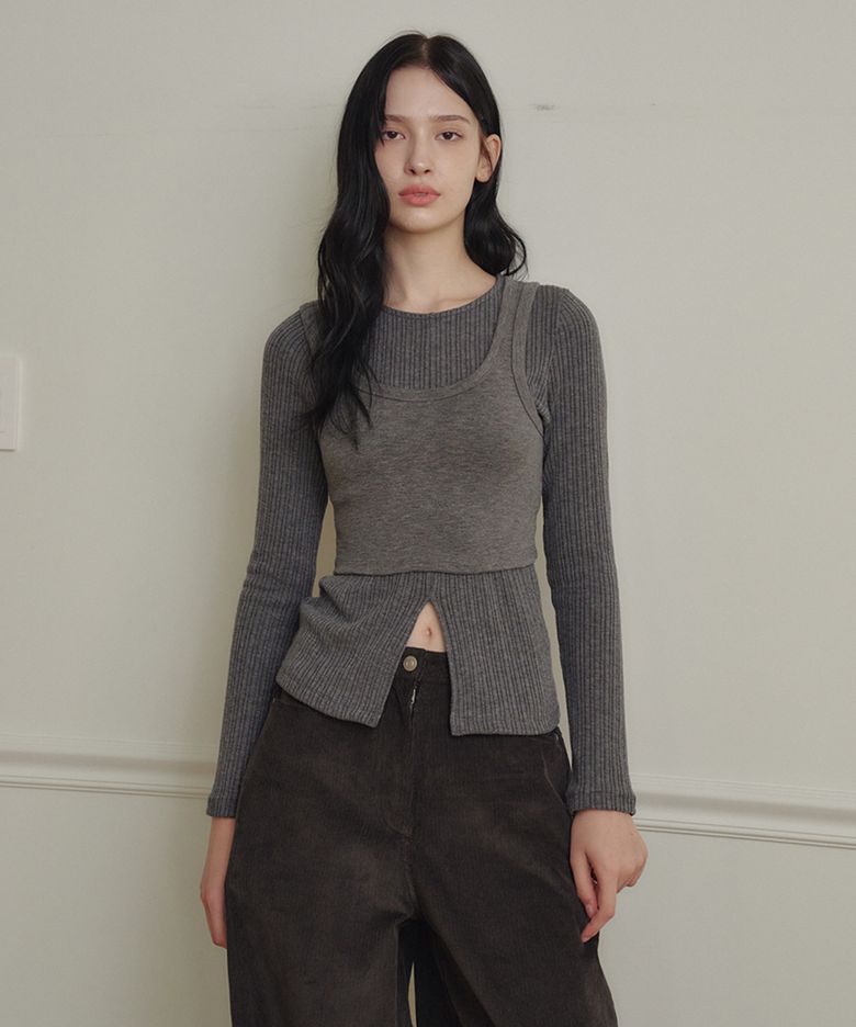 Sleeveless Top Layered T-shirt_Charcoal