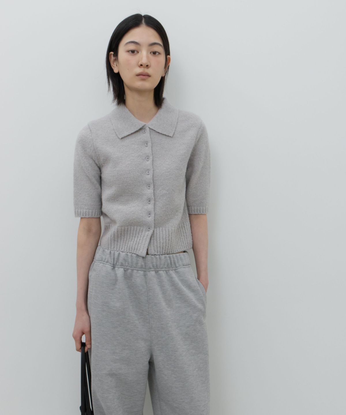 지비에이치 어패럴(GBH APPAREL) HALF-SLEEVE COLLAR CARDIGAN / GREY