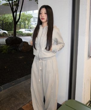 [소올PICK] 76 아플리케 라운딩 스웻팬츠_민트 그레이