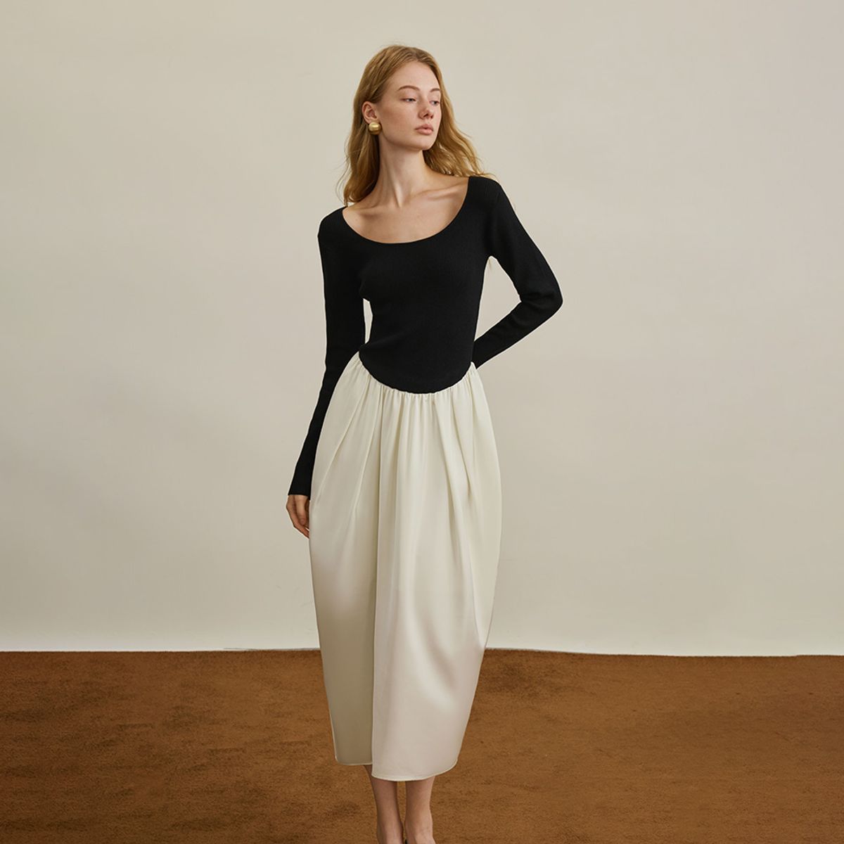와이와이아이엠(YYIAM) YY_Contrast spliced waist dress