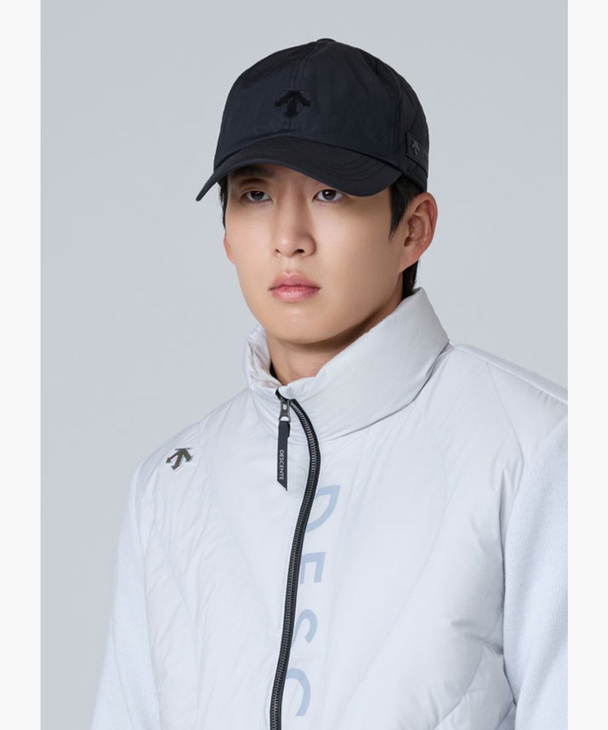 데상트 골프(DESCENTE GOLF) 남성 약패딩 이어워머 탈부착 볼캡  DQ42MFCPO8