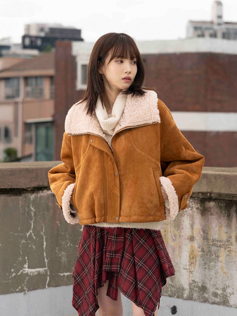 FAUX 레더 오버사이즈 벨슬리브 무스탕 [스웨이드 베이지]