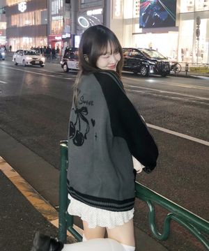 [2-WAY] 스윗 체리 니트 집업 블랙