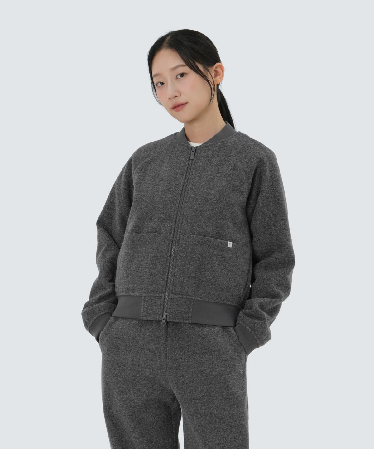 스노우피크 어패럴(SNOWPEAK APPAREL) 에센셜울 여성 바시티 자켓 (S25WWFPJ07) Charcoal