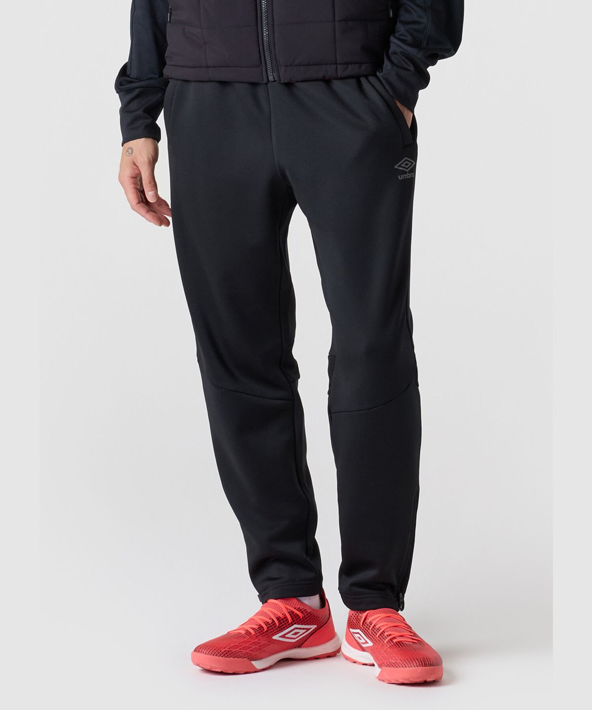 엄브로(UMBRO) PTR 기모 액티브 풋볼 팬츠 블랙 UQ421SFPO1