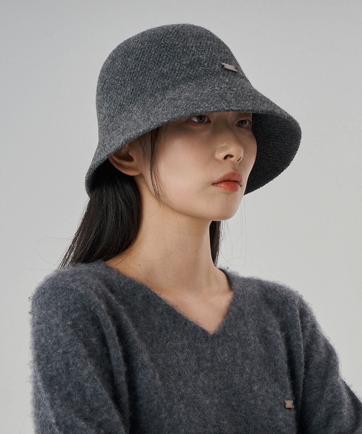 아흐레(AHRE) Lune Felted Wool Bucket Hat4_CHARCOAL