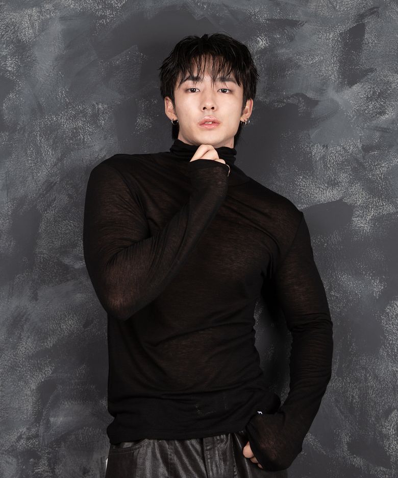 시스루 울 터틀넥(Black)