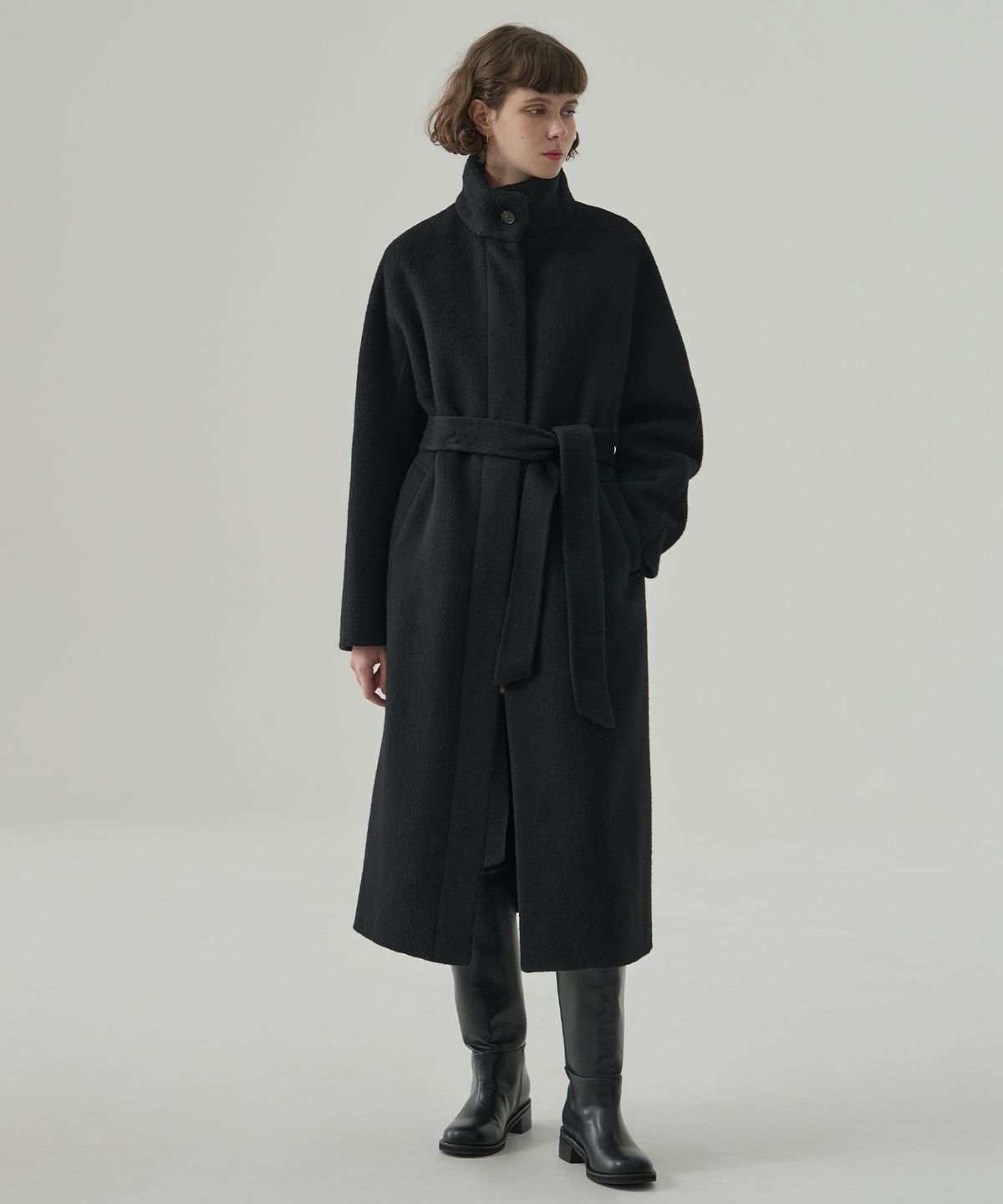 드로우핏 우먼(DRAWFIT WOMEN) 래빗 앙고라 울 하이넥 핸드메이드 롱 코트 [BLACK]