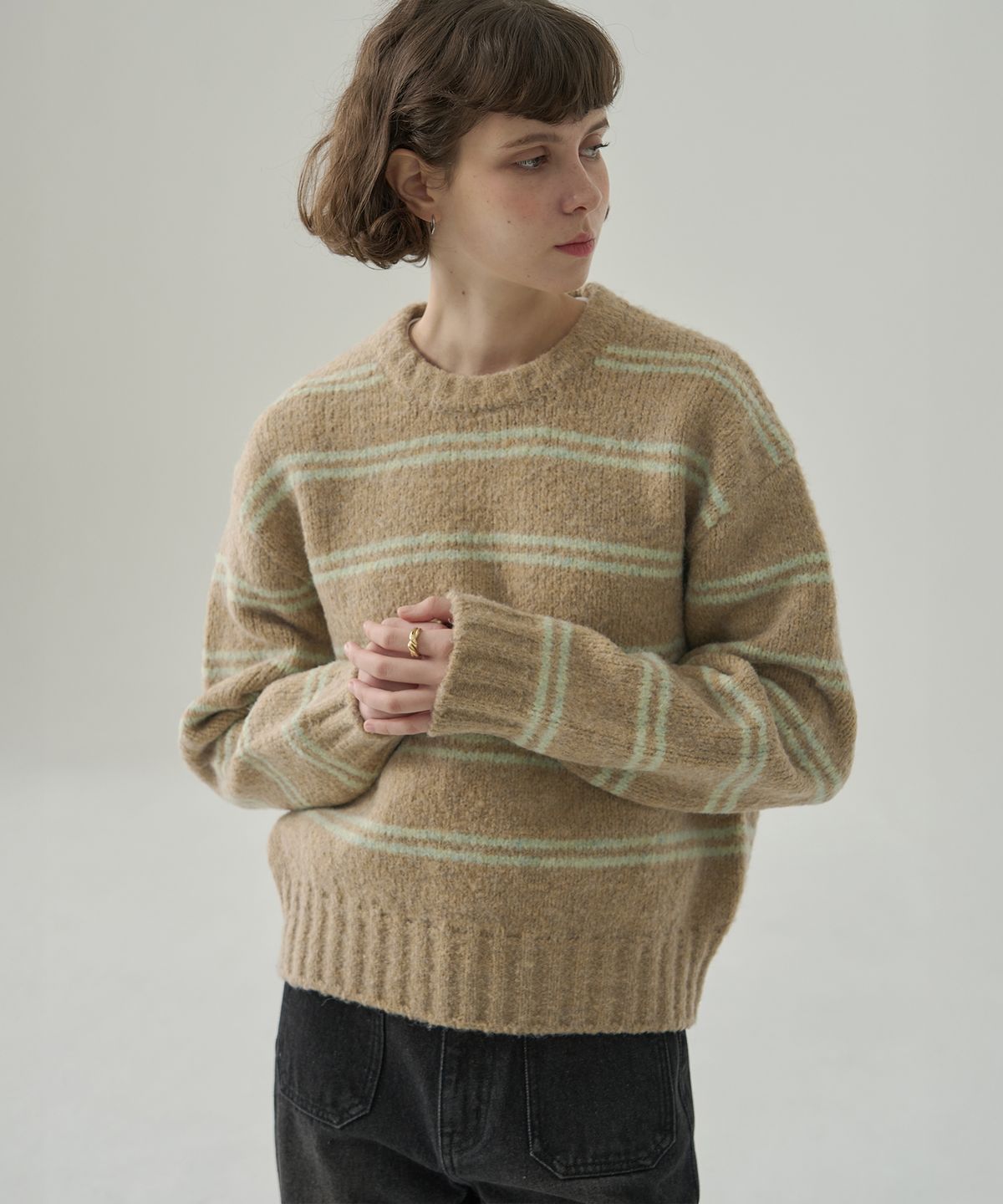 드로우핏 우먼(DRAWFIT WOMEN) 멜로우 스트라이프 풀오버 니트 [BEIGE]