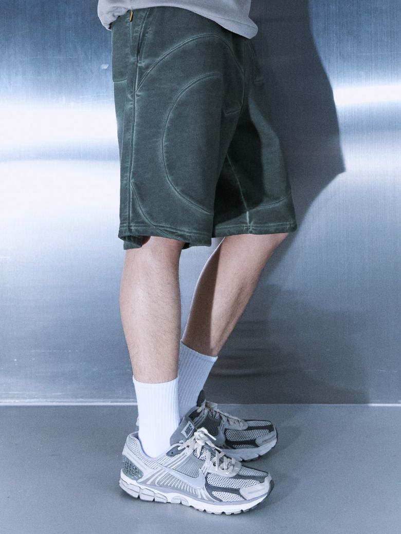 LUNAR DYEING SWEAT SHORTS [KHAKI]