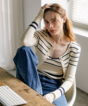 모던 스트라이프 탑 & 니트 가디건