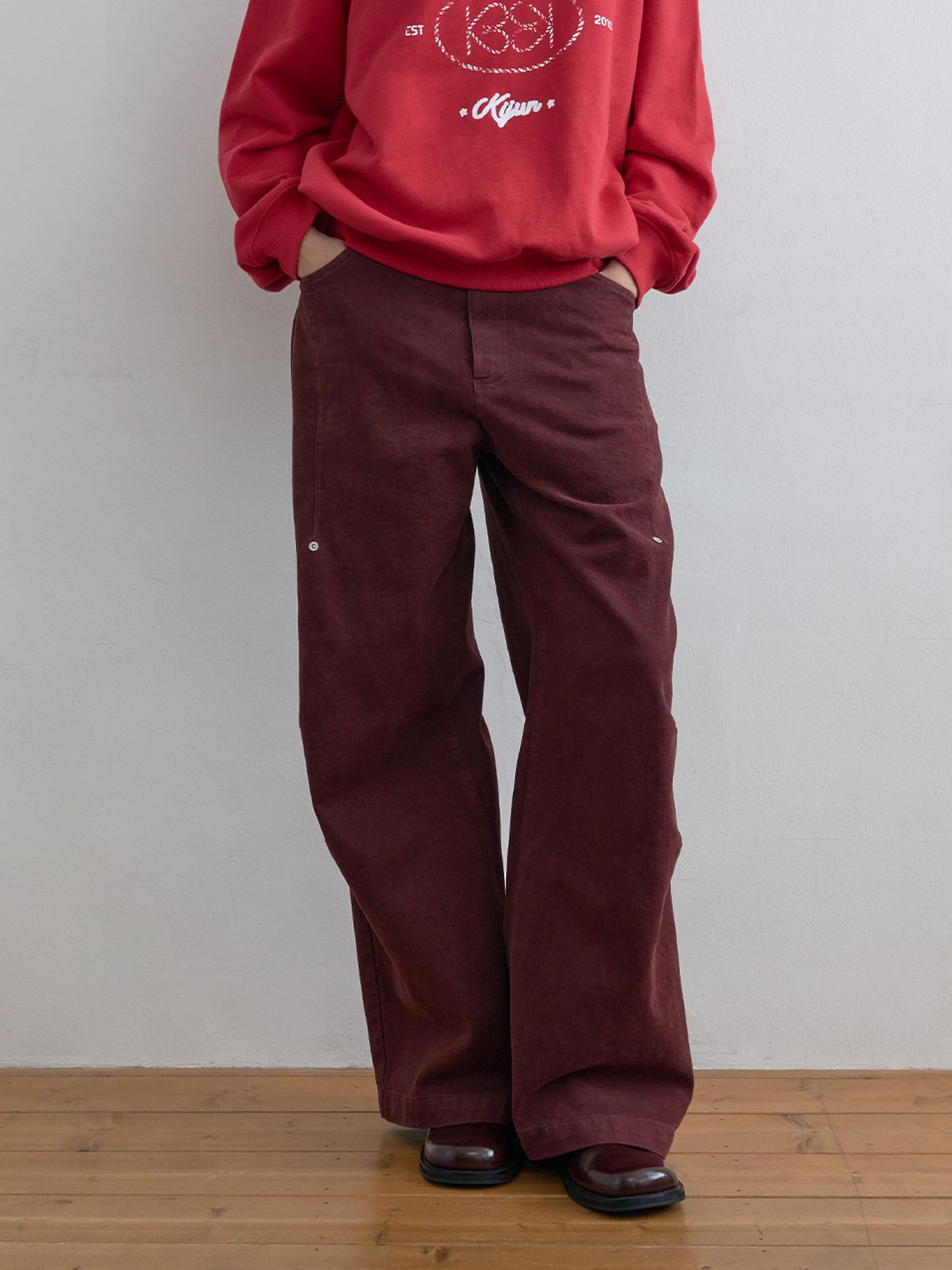 기준(KIJUN) Pleated Knee Wide Pants Burgundy