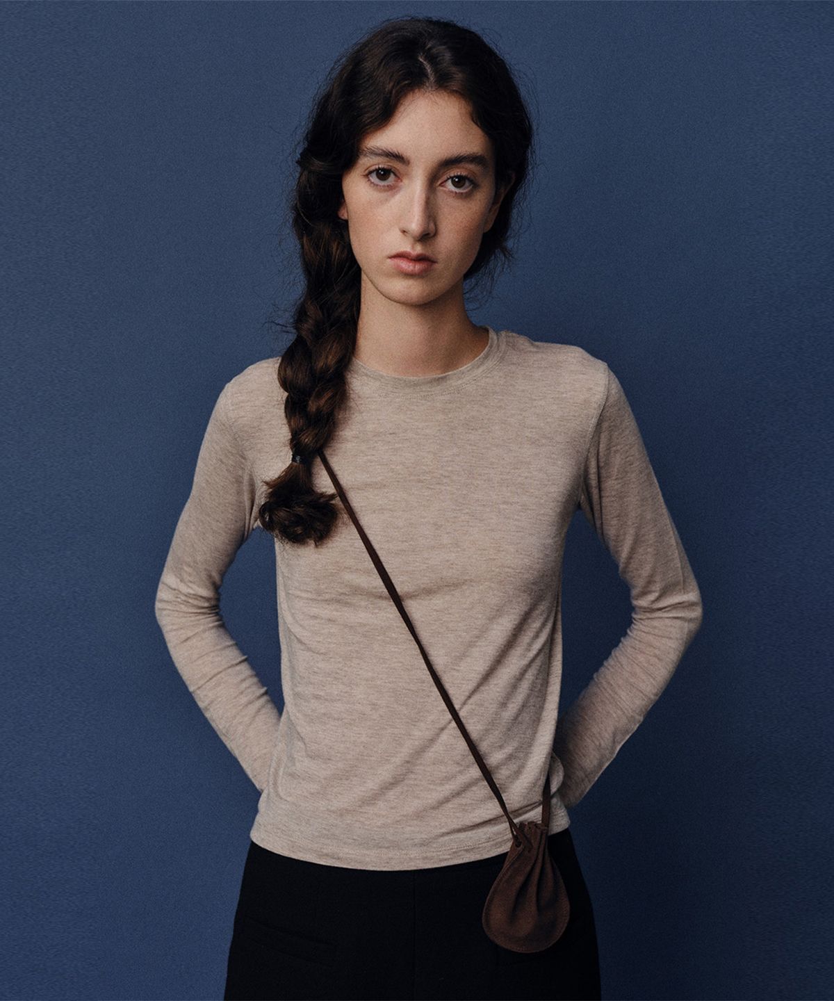 베이오드(BAIE OUD) Basic wool round T-shirt_beige