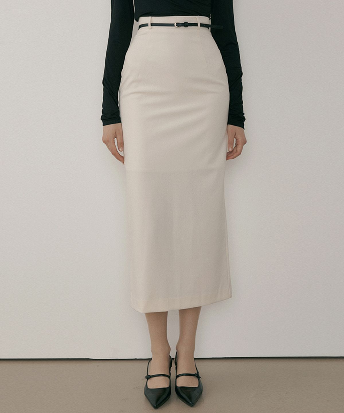 리올그(REORG) [리퍼브 특가] MOR CLASSIC MAXI SLIT SKIRT CREAM
