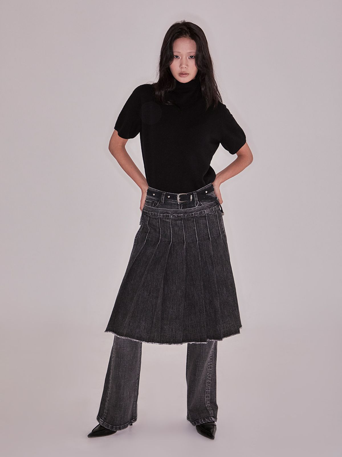 엔디에이 스튜디오(NDA STUDIO) Balance Wrap Skirt