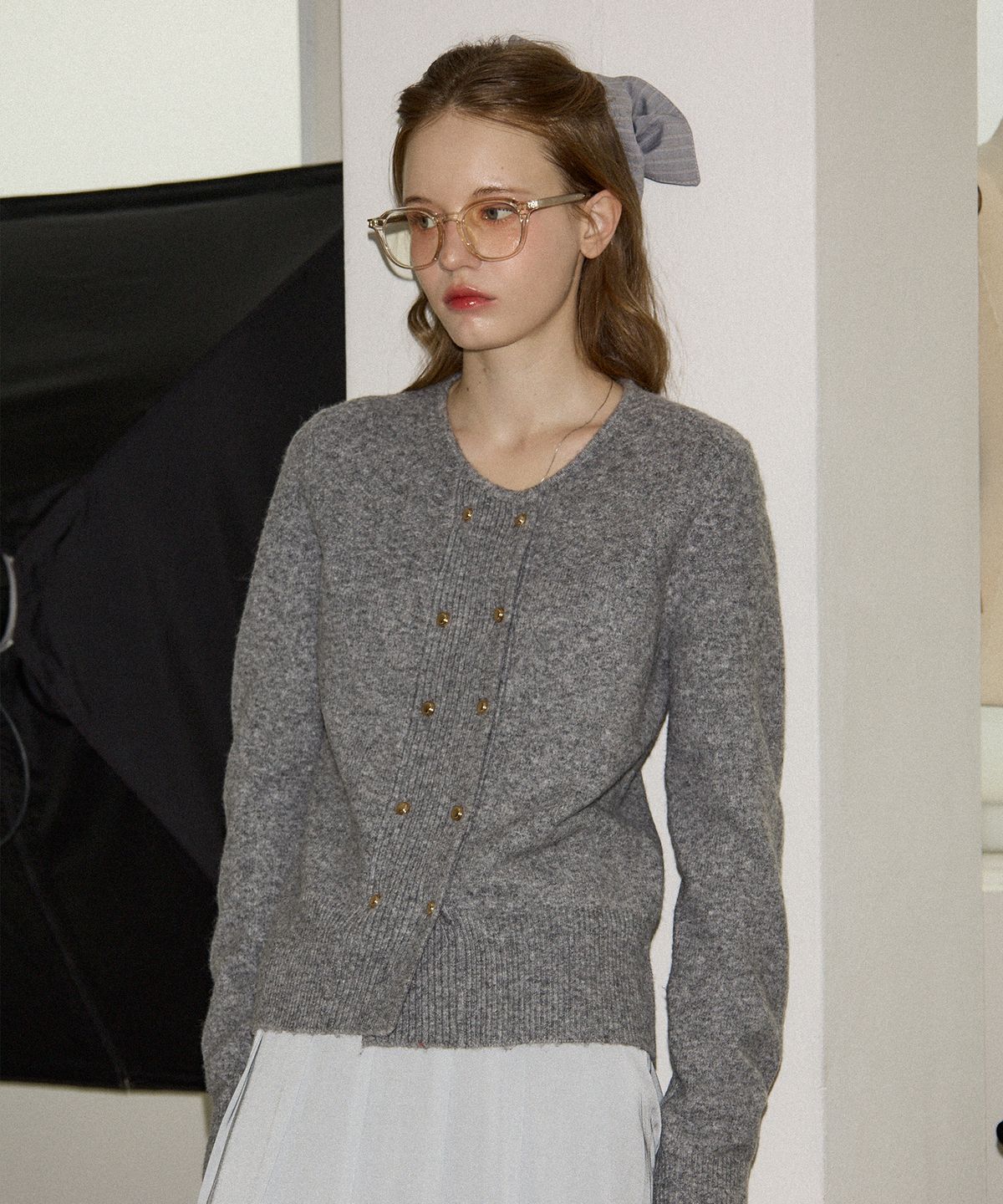 살롱 드 욘(SALON DE YOHN) Camille Double Button Cardigan_ Gray