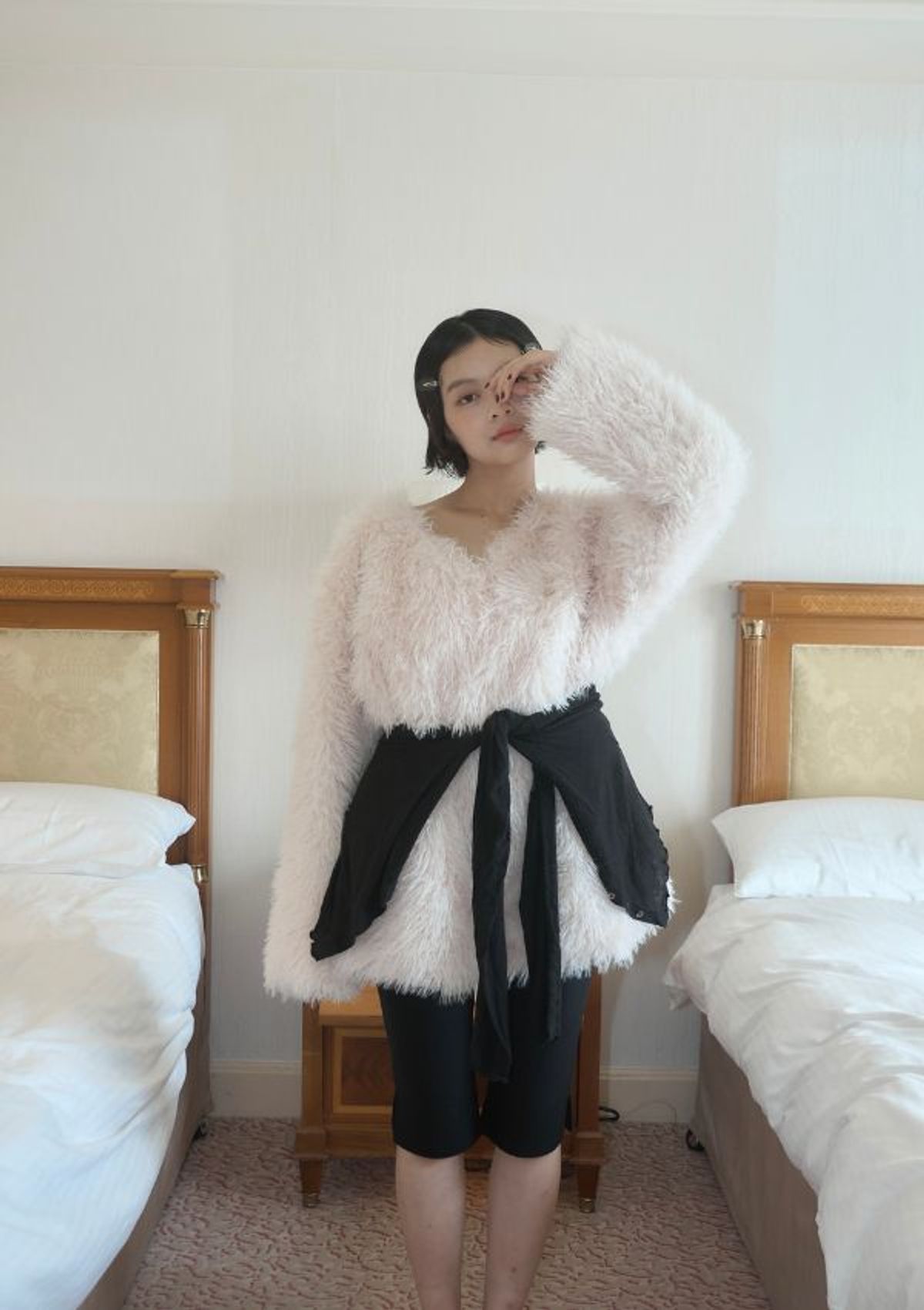 로지(ROSIE) Tiramisu V-neck Top & Dress/Ivory
