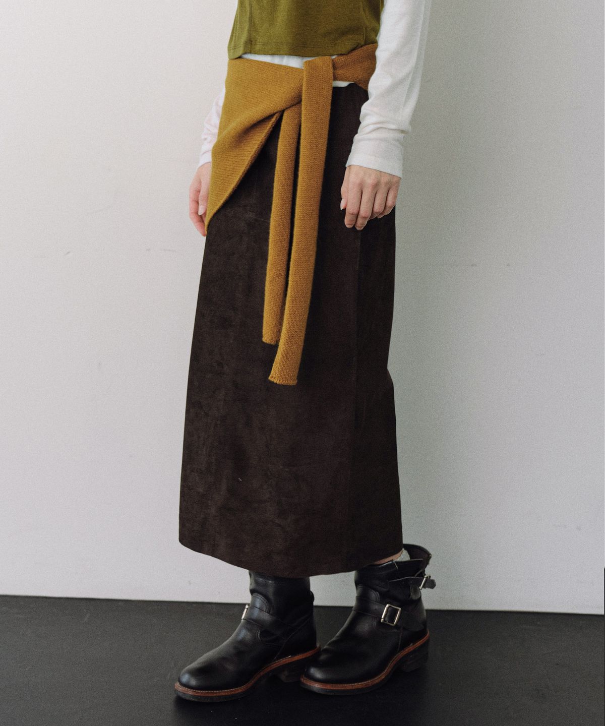 유라고(URAGO) Real suede long skirt