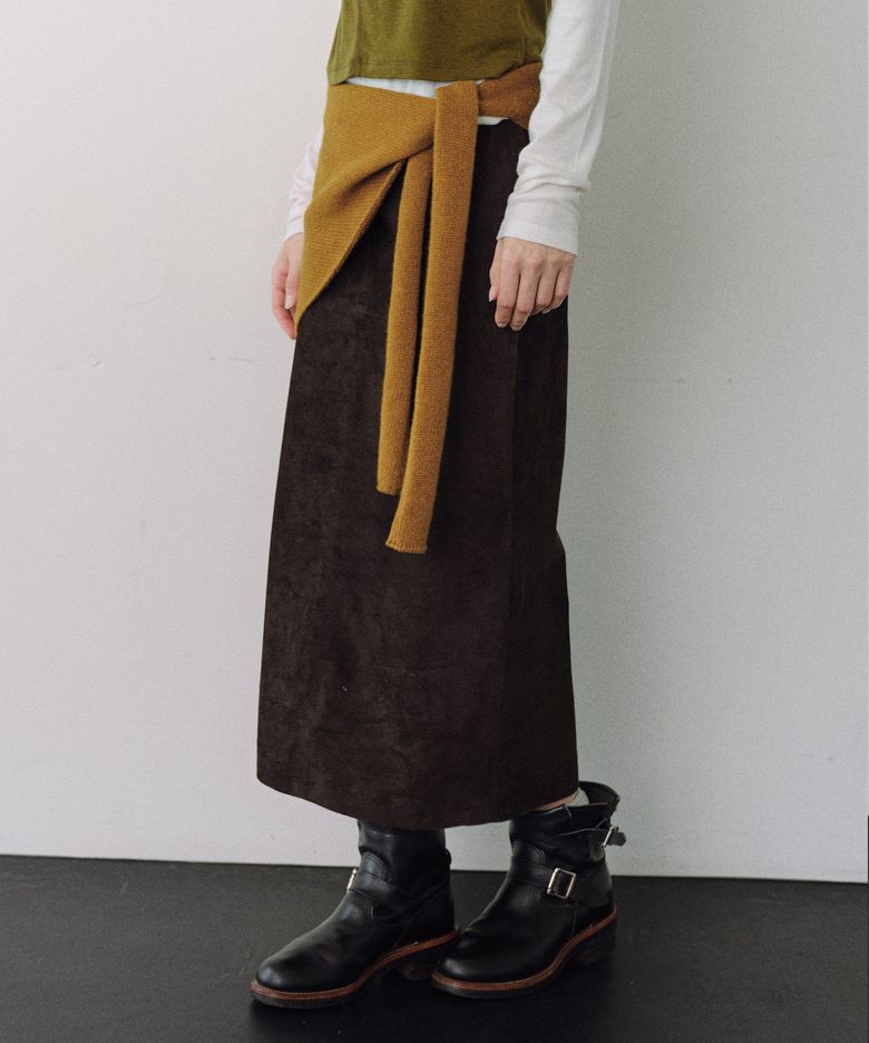 Real suede long skirt