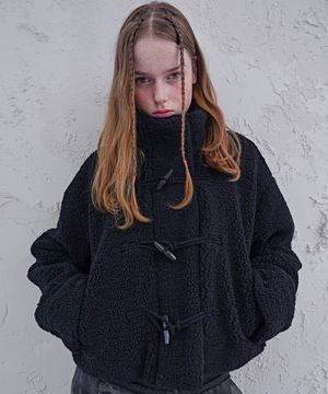 Fuzzy Cropped Duffle Jacket BLACK