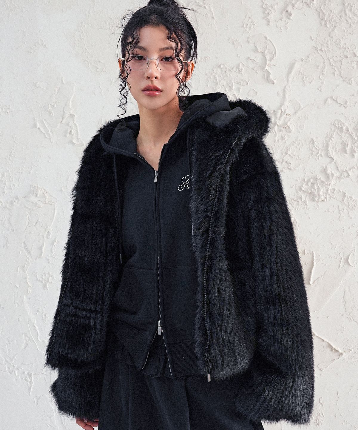 어반드레스(AVANDRESS) Champagne Fur Jacket BLACK