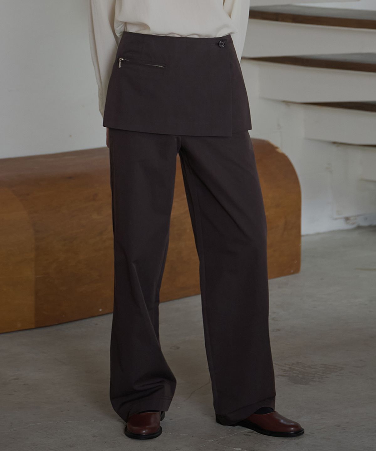 벗튼(BUT'TON) Wrap Layered Skirt (Charcoal Brown)