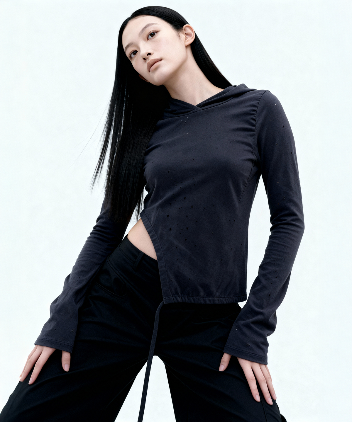백시(BEKSI) PUNCHING SHIRRING HOODIE, CHARCOAL
