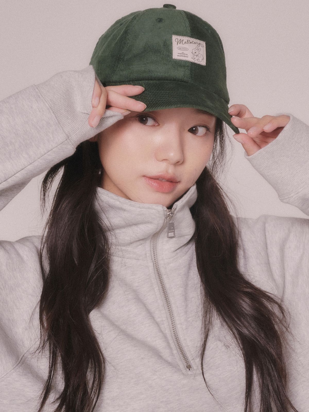 멜로토리(MELLOTORY) 래빗 라벨 코듀로이 볼캡 (2color)