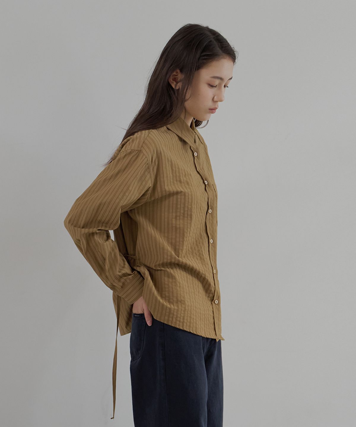 벗튼(BUT'TON) Stripe Loop Shirt (Brown)