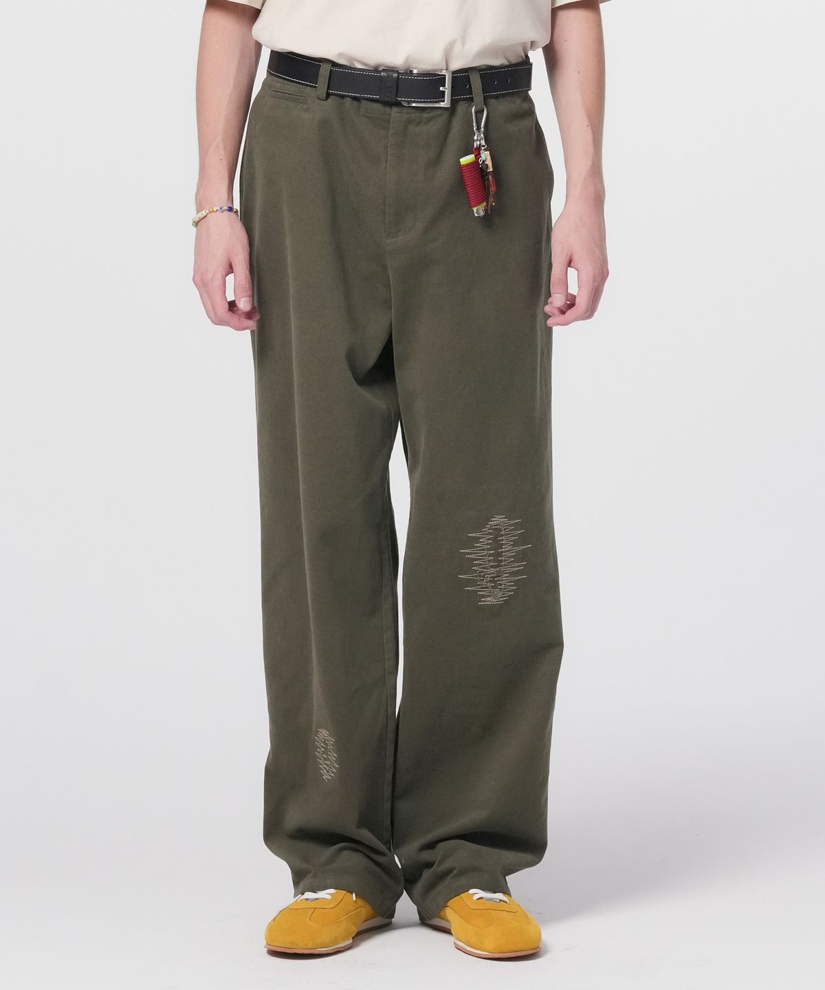 홍우성(HONGWOOSUNG) Workwear Repair Chino Pants_Deep Olive