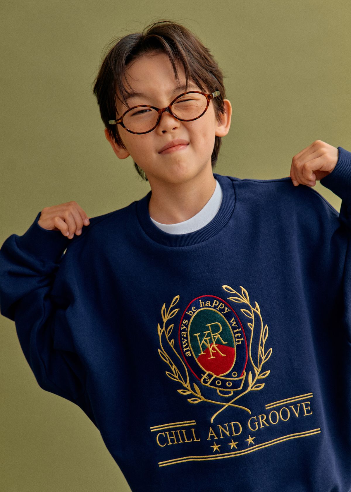 꺄르르르(KKRRRRR) Embroidery mtm / navy