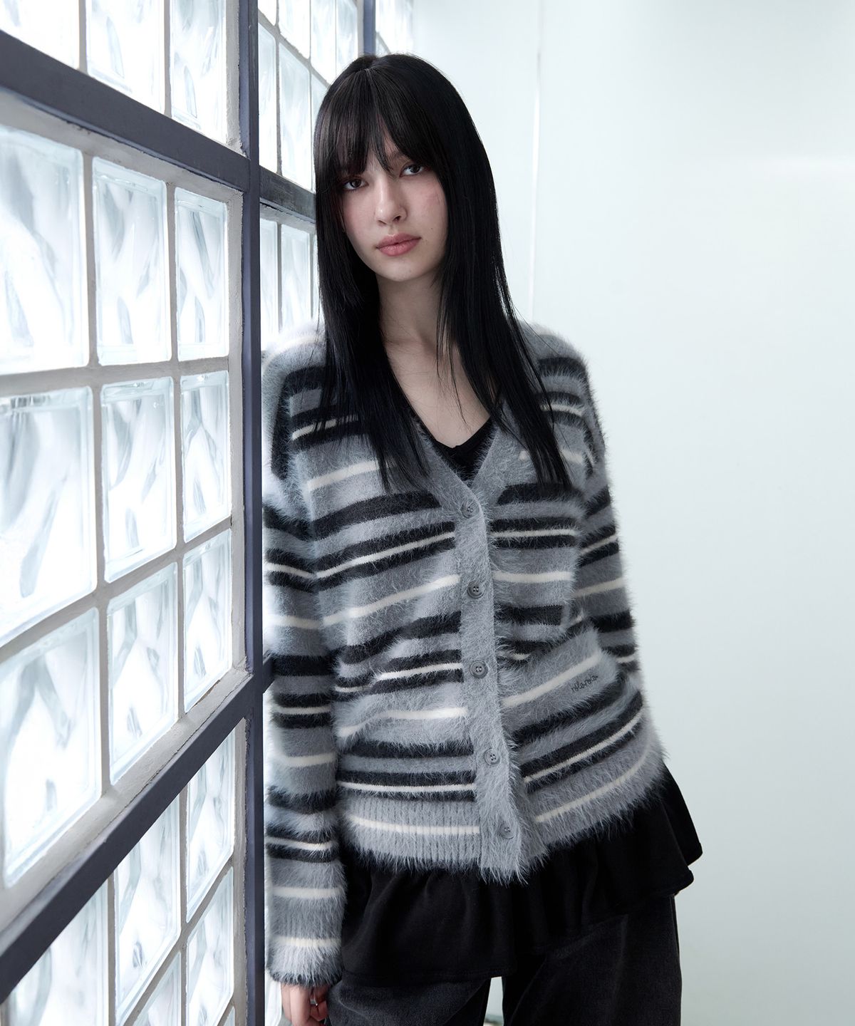 로라로라(ROLAROLA) FLUFFY LOOSE FIT CARDIGAN GRAY
