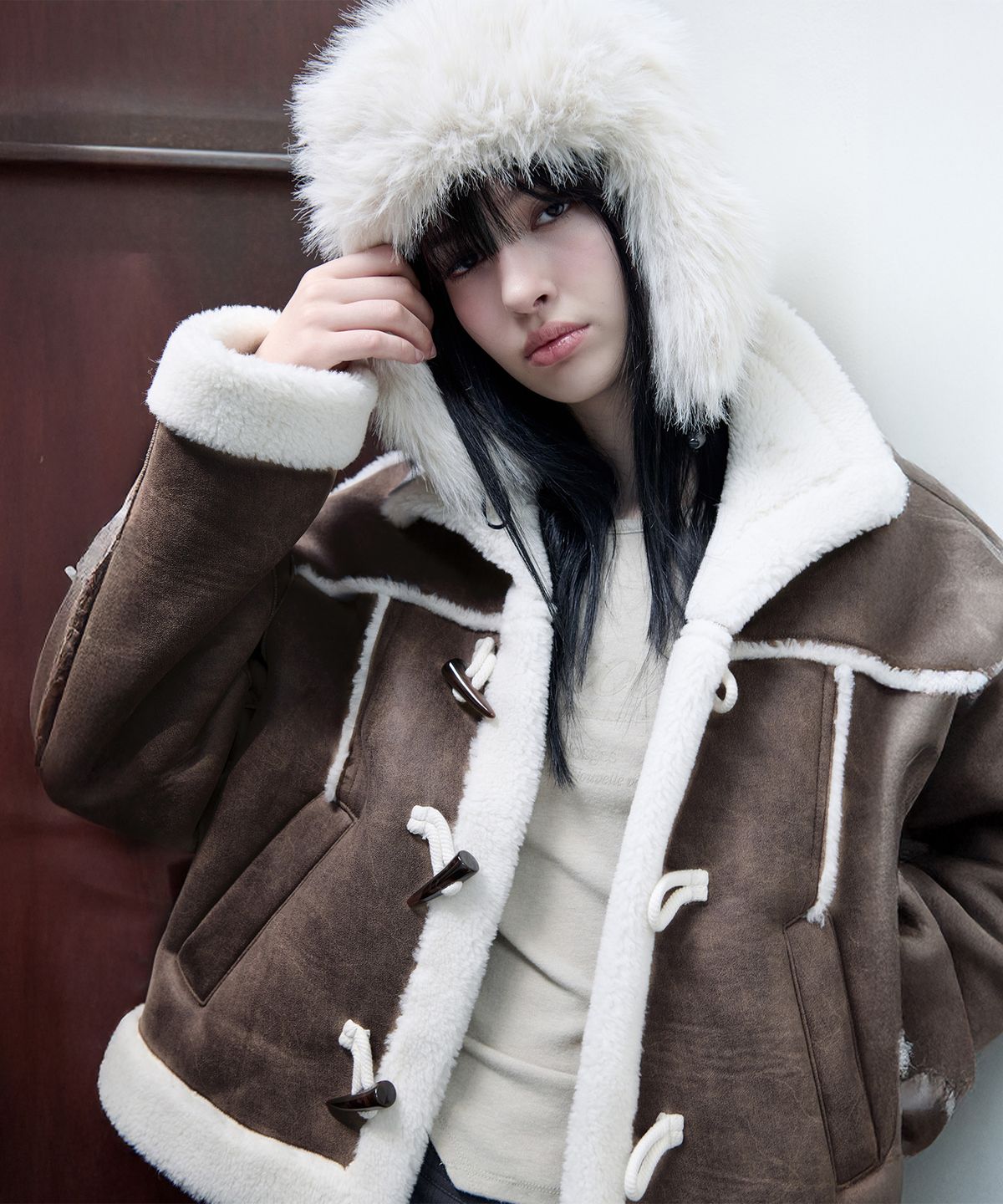 로라로라(ROLAROLA) HIGH NECK SUEDE MUSTANG JACKET BROWN