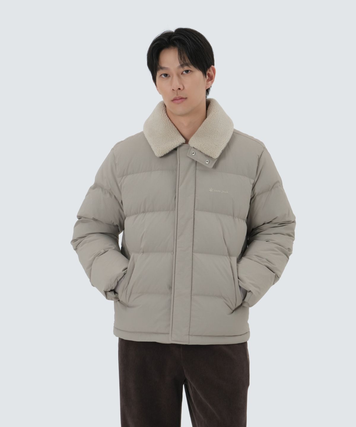 스노우피크 어패럴(SNOWPEAK APPAREL) 카라 부클넥 헤비 다운 자켓 (S25WMGDJ56) Fog Gray