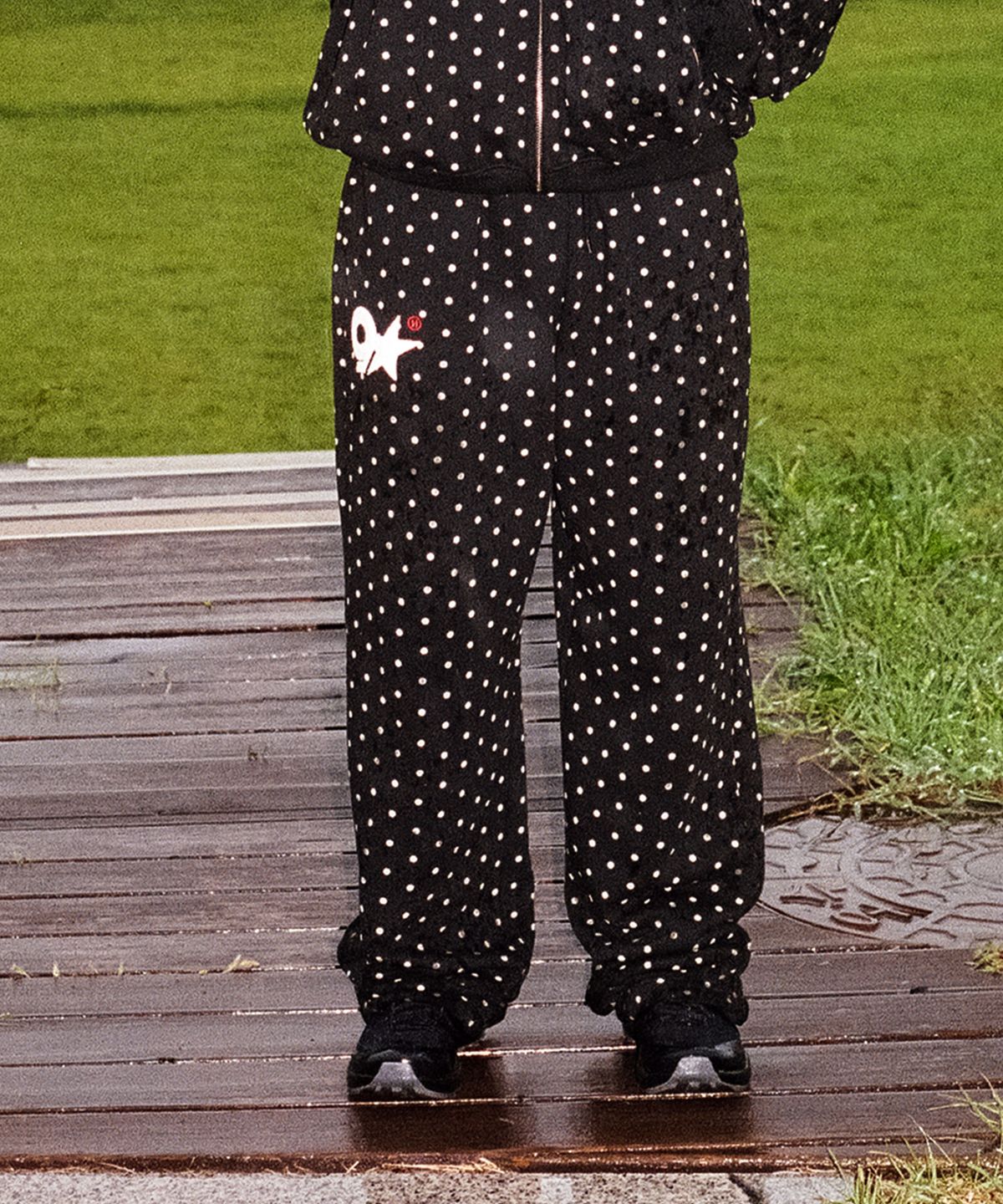 이스트쿤스트(ISTKUNST) X9090 9STAR SWEAT PANTS_BLACK(IK2FFMPA02B)