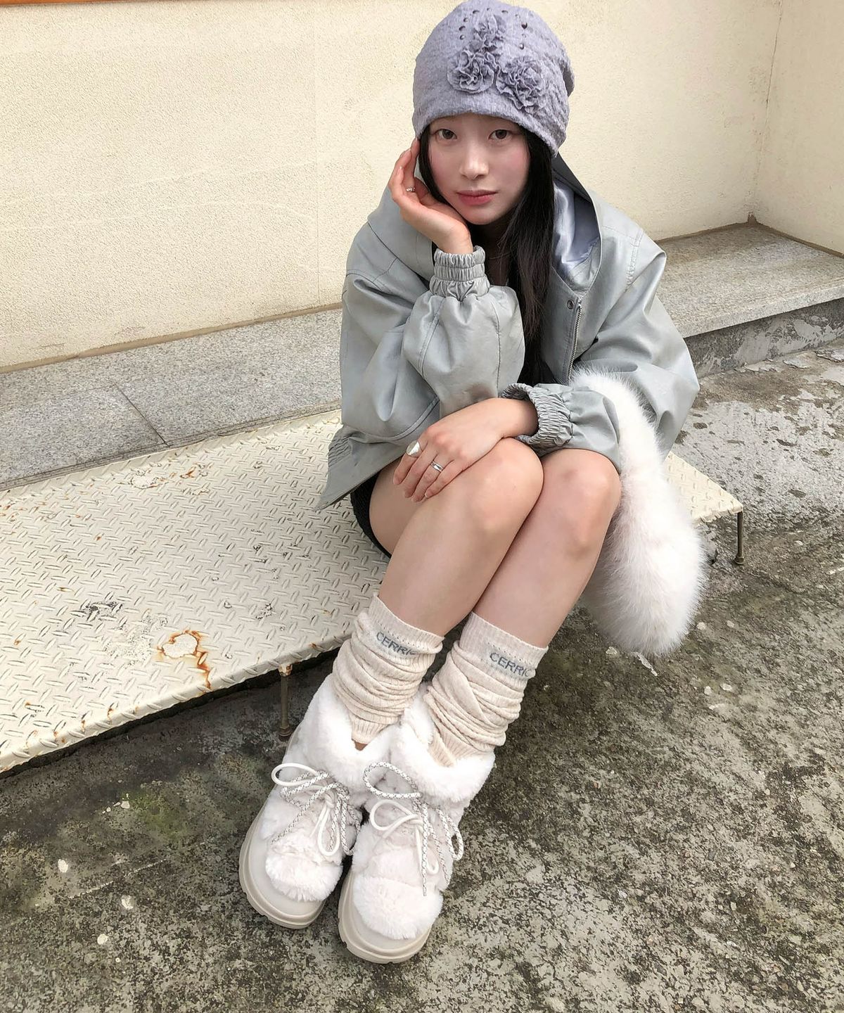 르꼬끄(LECOQ) 르꼬끄X론론 코제트 미드 - 아이보리 QQ422LWIO2